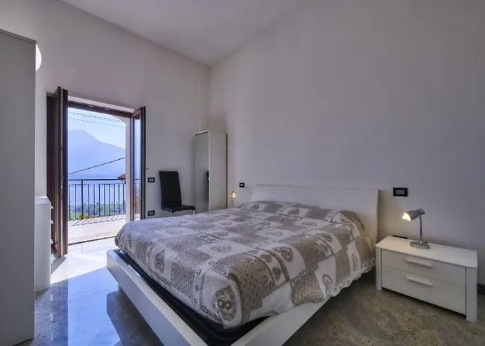 Rosa Dei Venti Apartment Gravedona